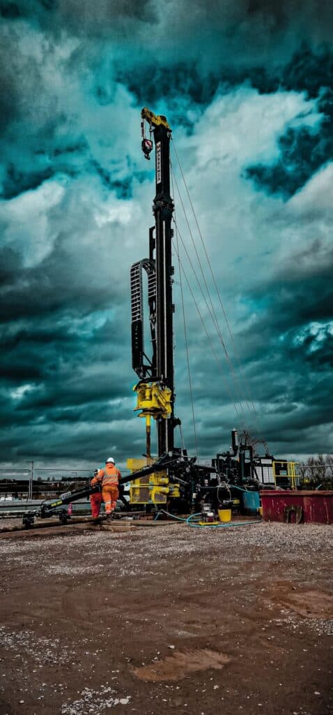 2633_Mi40 bohrgerät Massenza Drilling Rigs Baustelle Vereinigte Königreich