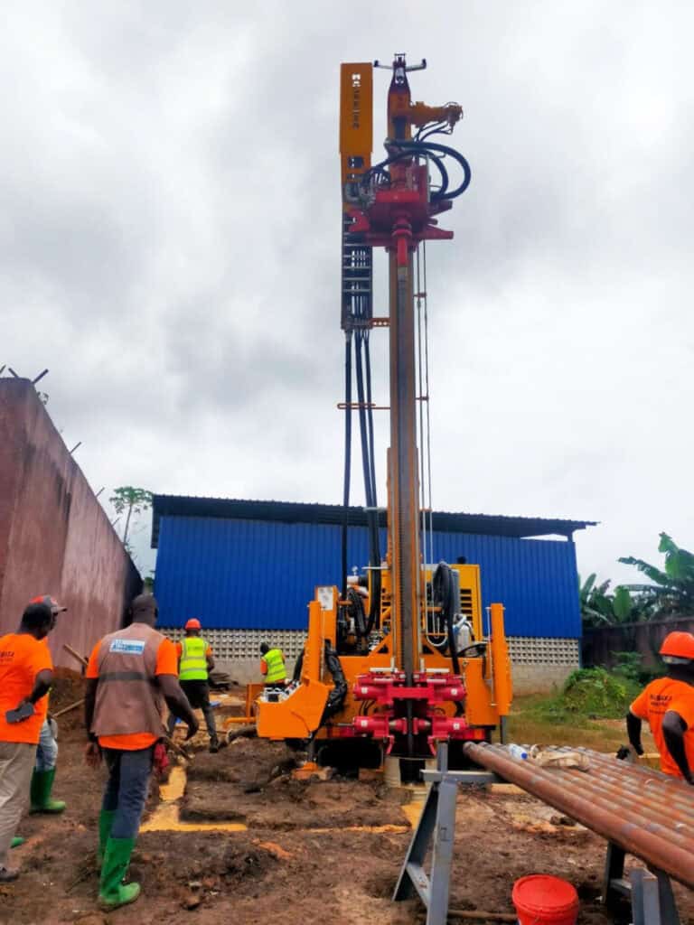 2637_Mi12 Bohrgerät Schulung Massenza Drilling Rigs