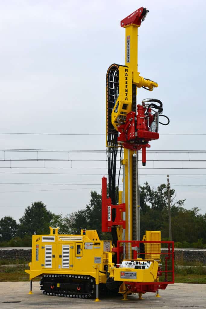 2720_Mi8_bohrgerät Massenza Drilling Rigs