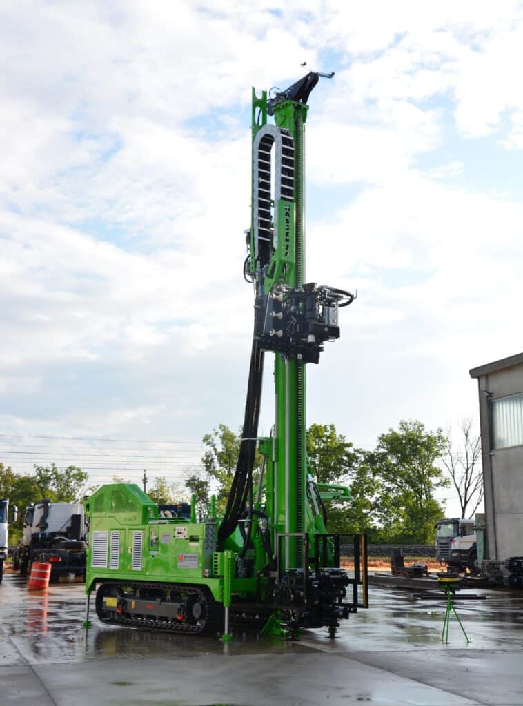 2668_Mi12 bohrgerät Massenza Drilling rigs